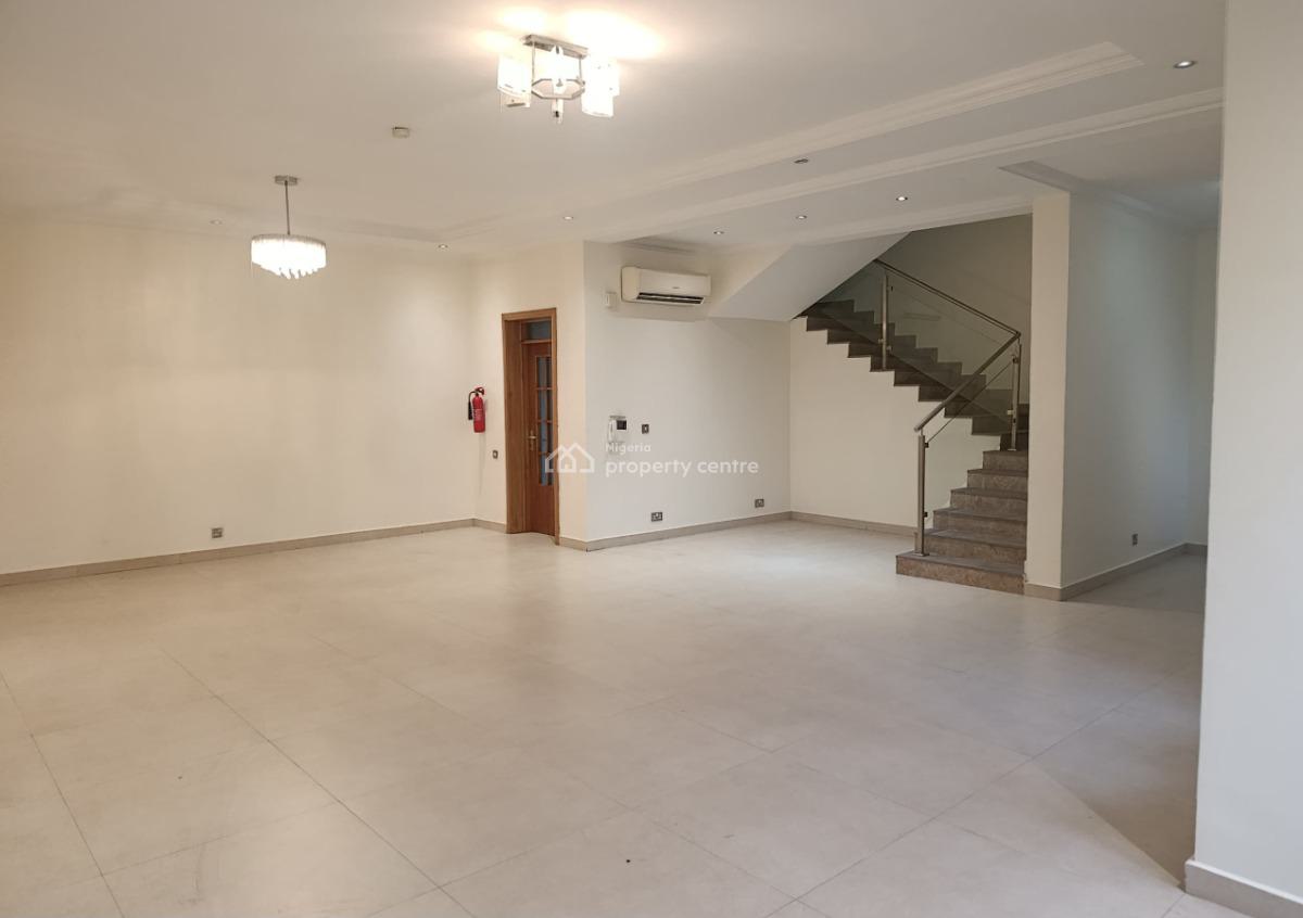 Well Maintained, Serviced 4 Bedroom Terraced with Bq, Swimming Pool, Macpherson Road, Old Ikoyi, Ikoyi, Lagos, Terraced Duplex for Rent