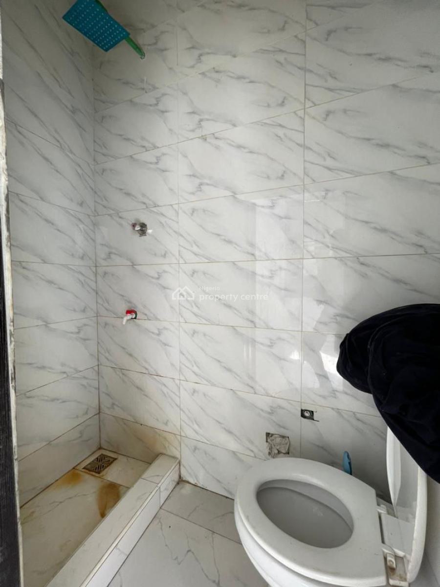 Boys Quarters (bq), Oral Estate, Lekki, Lagos, Flat / Apartment for Rent