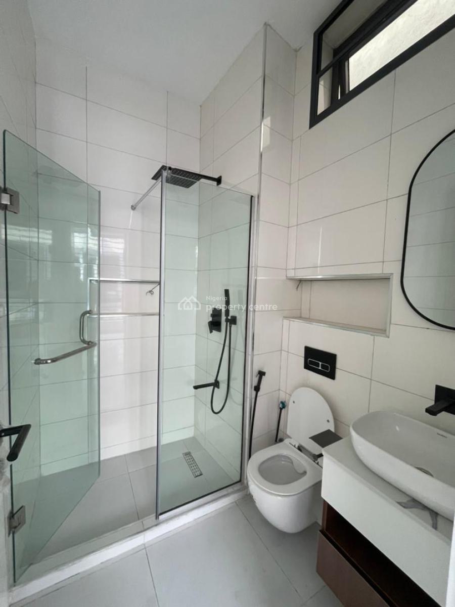 2 Bedroom Apartment, Ologolo, Lekki, Lagos, Flat / Apartment for Rent