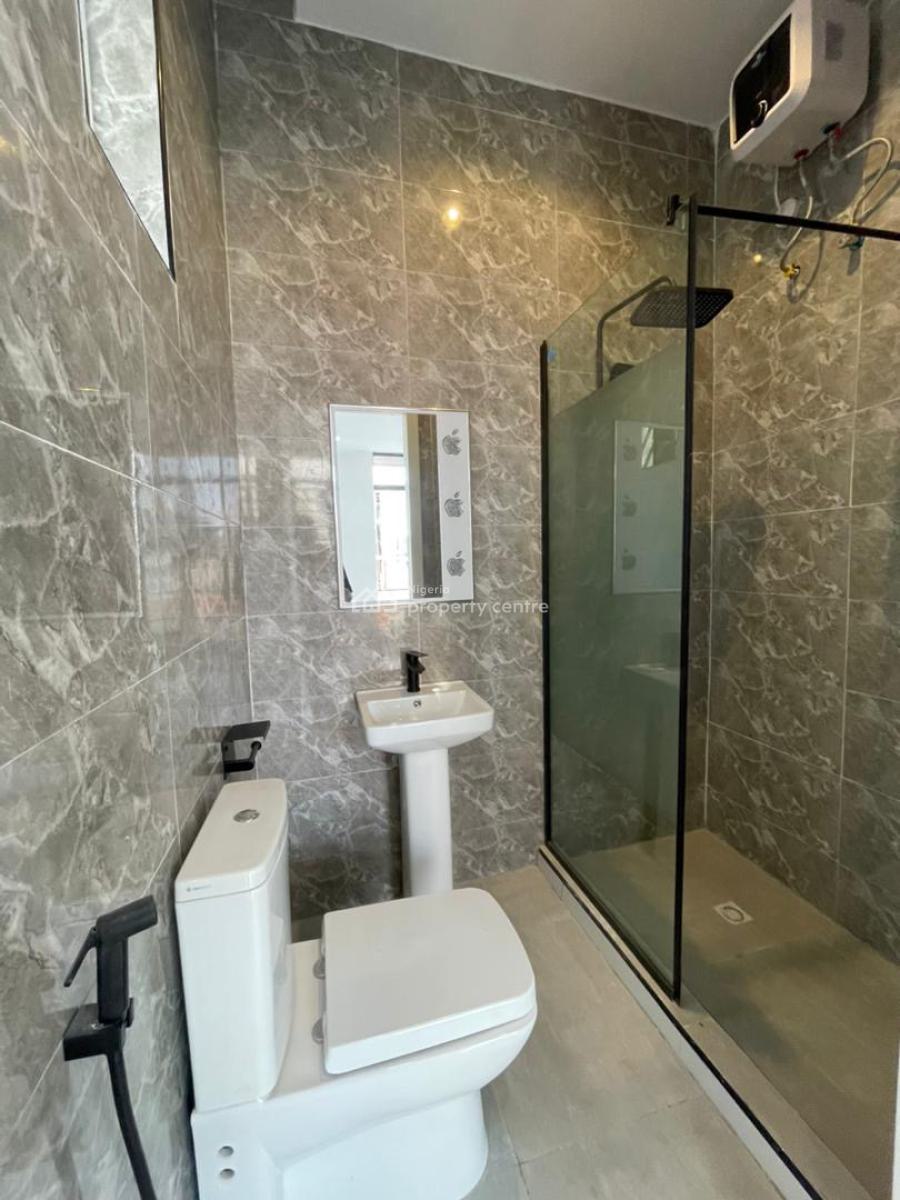 2 Bedroom Apartment, Ologolo, Lekki, Lagos, Flat / Apartment for Sale