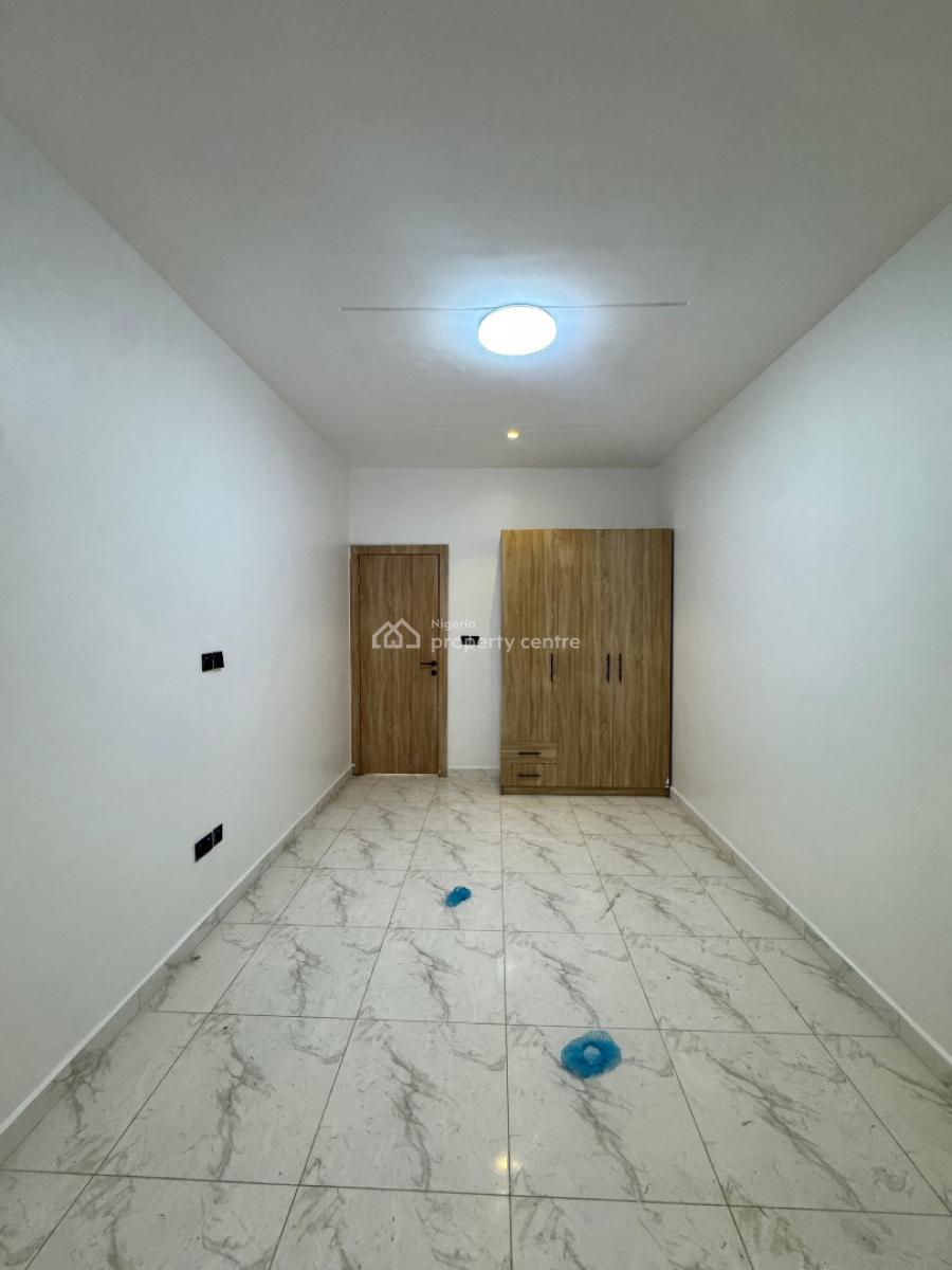2 Bedroom Apartment, Ologolo, Lekki, Lagos, Flat / Apartment for Sale