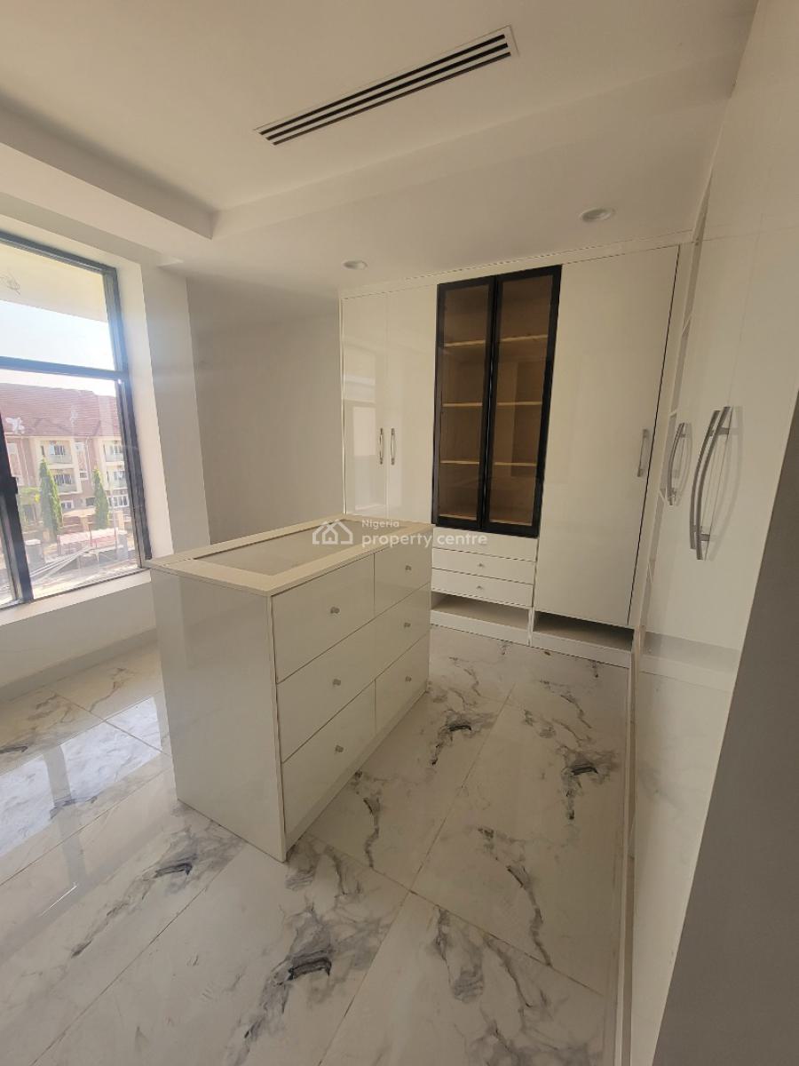 Luxury 6 Bedroom Fully Detached Duplex with a Basement and Lift, Guzape District, Abuja, Detached Duplex for Sale