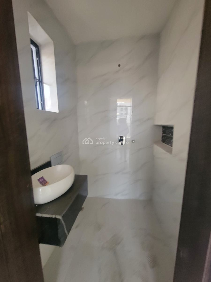 Luxury 6 Bedroom Fully Detached Duplex with a Basement and Lift, Guzape District, Abuja, Detached Duplex for Sale