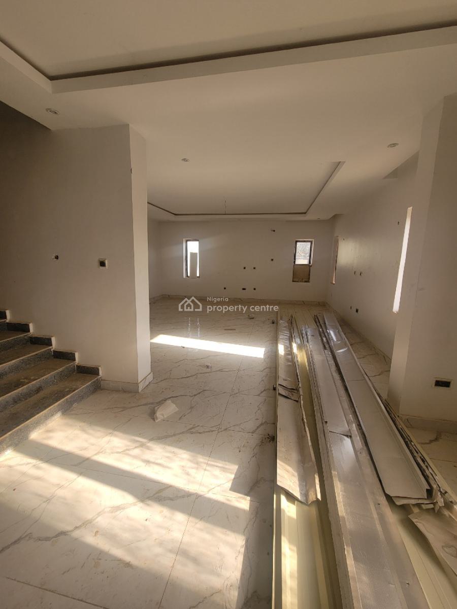 Luxury 5 Bedroom Duplex + Bq, Guzape District, Abuja, Terraced Duplex for Sale