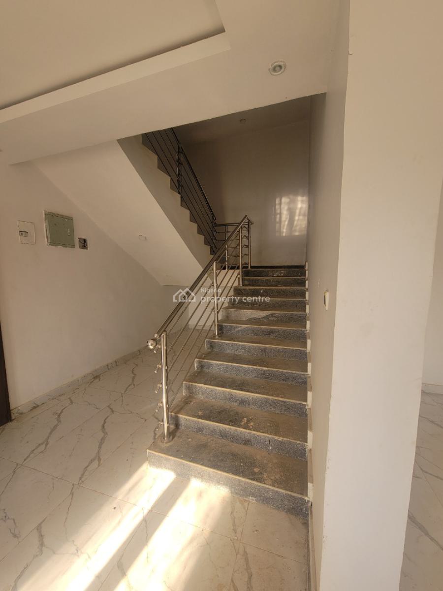 Luxury 5 Bedroom Duplex + Bq, Guzape District, Abuja, Terraced Duplex for Sale