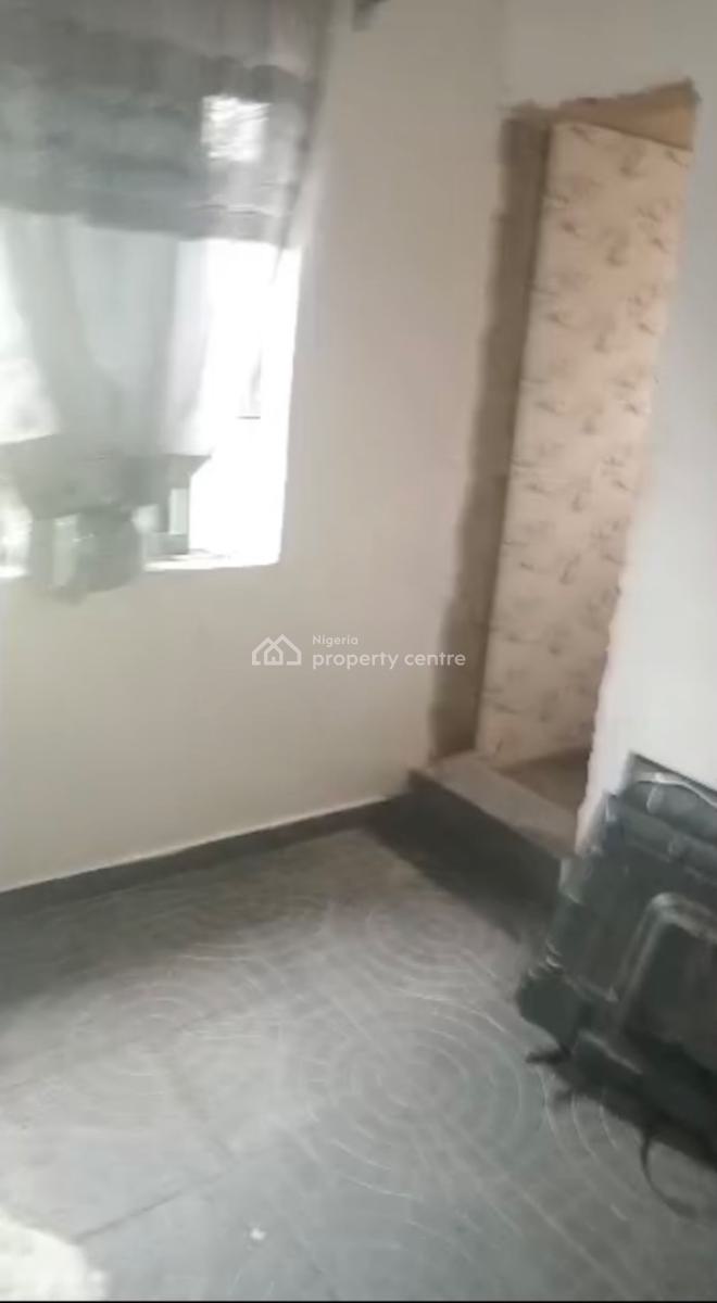 Bq Available Comes with Pop, Badore, Ajah, Lagos, Flat / Apartment for Rent