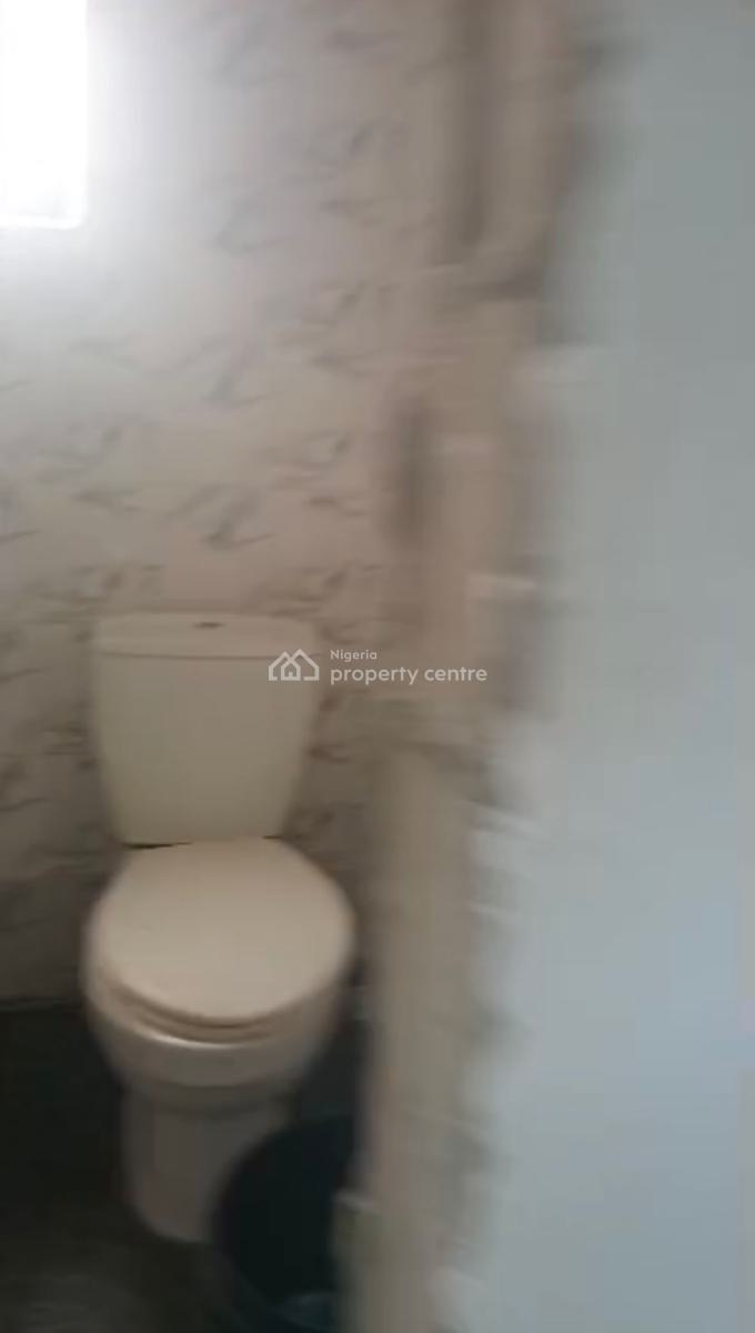 Bq Available Comes with Pop, Badore, Ajah, Lagos, Flat / Apartment for Rent