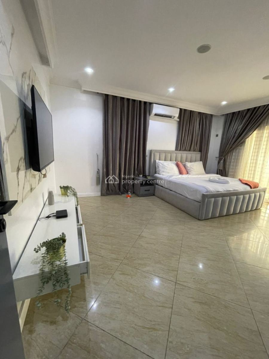 Fully Furnished 3 Bedroom Terrace  with a Room Bq, Admiralty Way, Lekki Phase 1, Lekki, Lagos, House for Rent