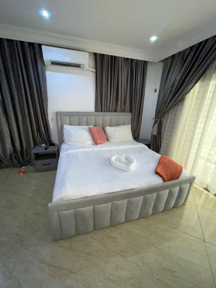 Fully Furnished 3 Bedroom Terrace  with a Room Bq, Admiralty Way, Lekki Phase 1, Lekki, Lagos, House for Rent