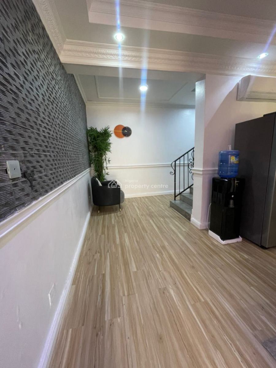 Fully Furnished 3 Bedroom Terrace  with a Room Bq, Admiralty Way, Lekki Phase 1, Lekki, Lagos, House for Rent