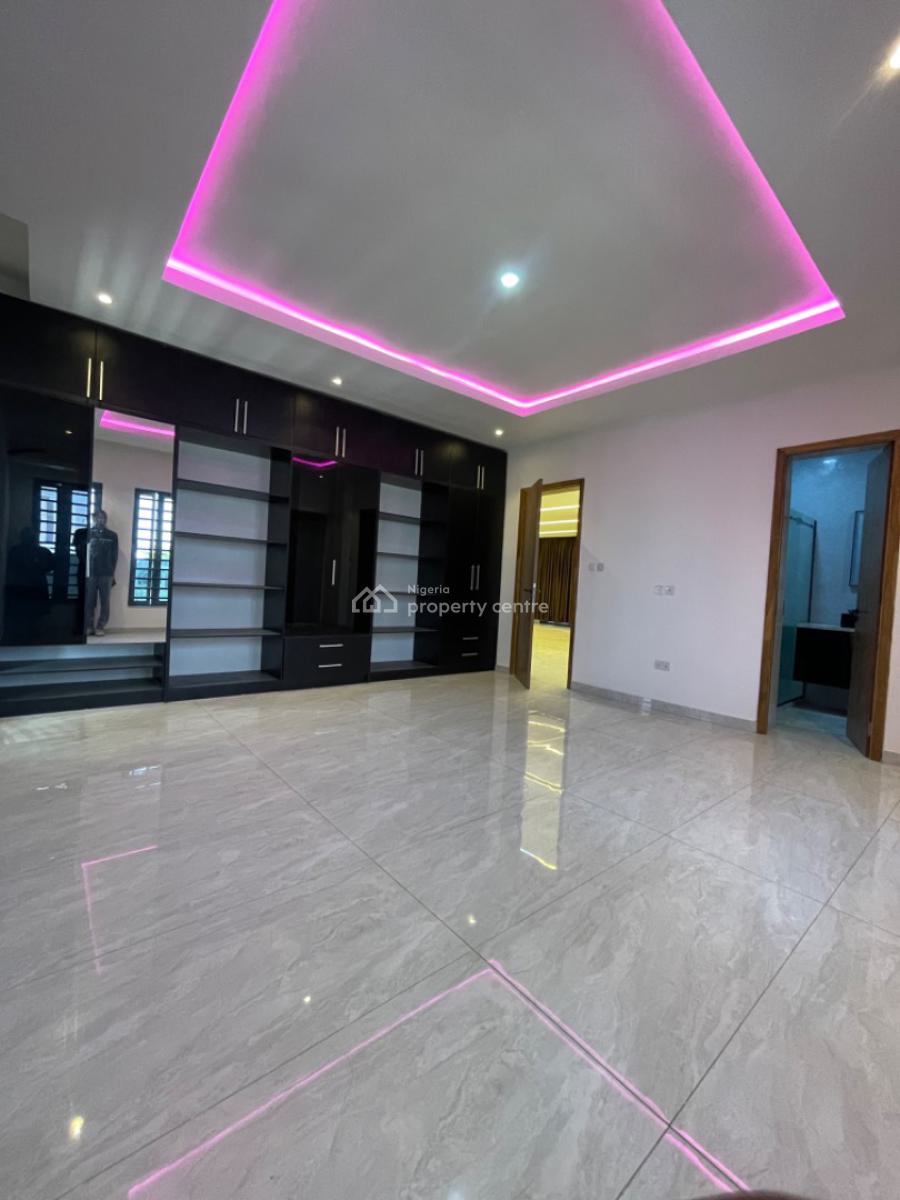 Newly Built 2 Bedroom Apartment with an Elevator and Swimming Pool, Ikate Elegushi, Lekki, Lagos, Block of Flats for Sale