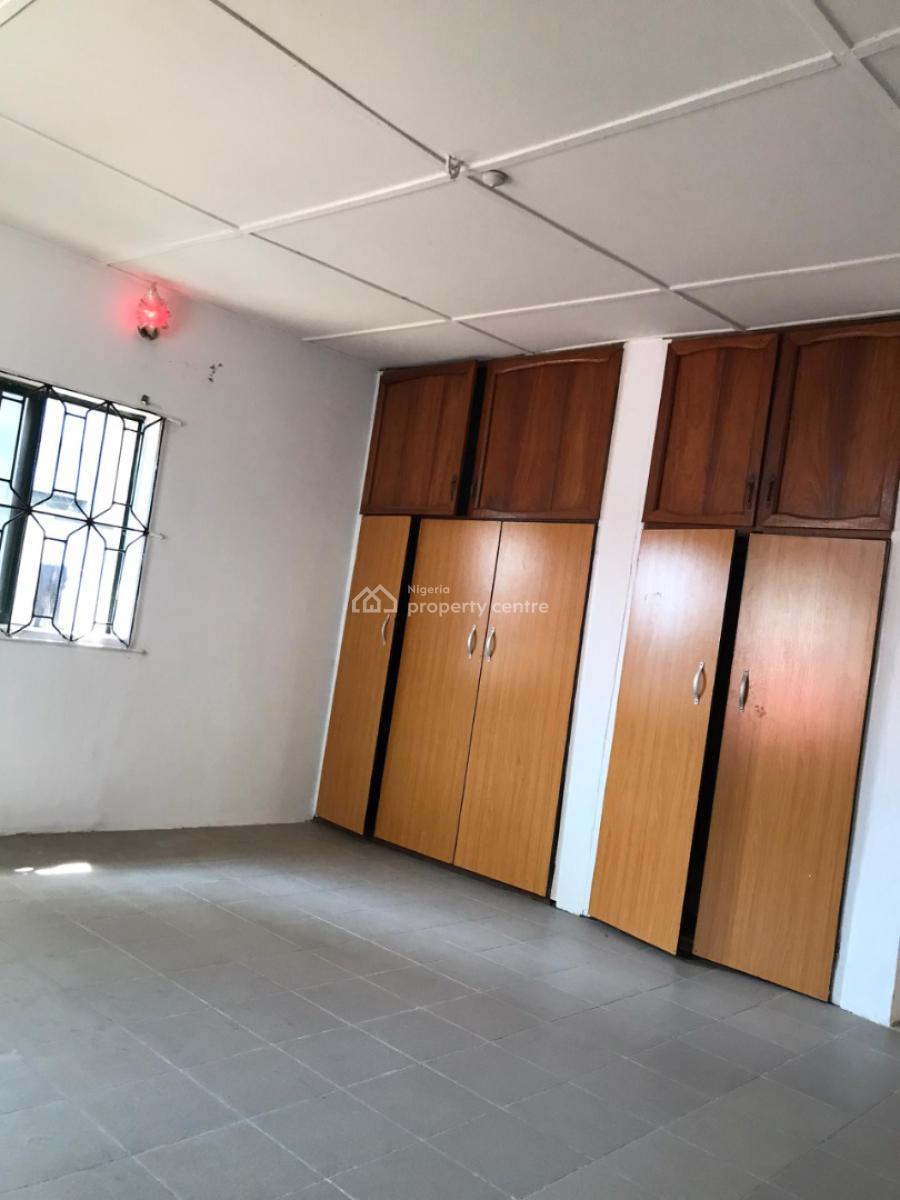 Specious 3 Bedroom Bungalow, Off Pinnacle, Lekki Phase 1, Lekki, Lagos, House for Rent