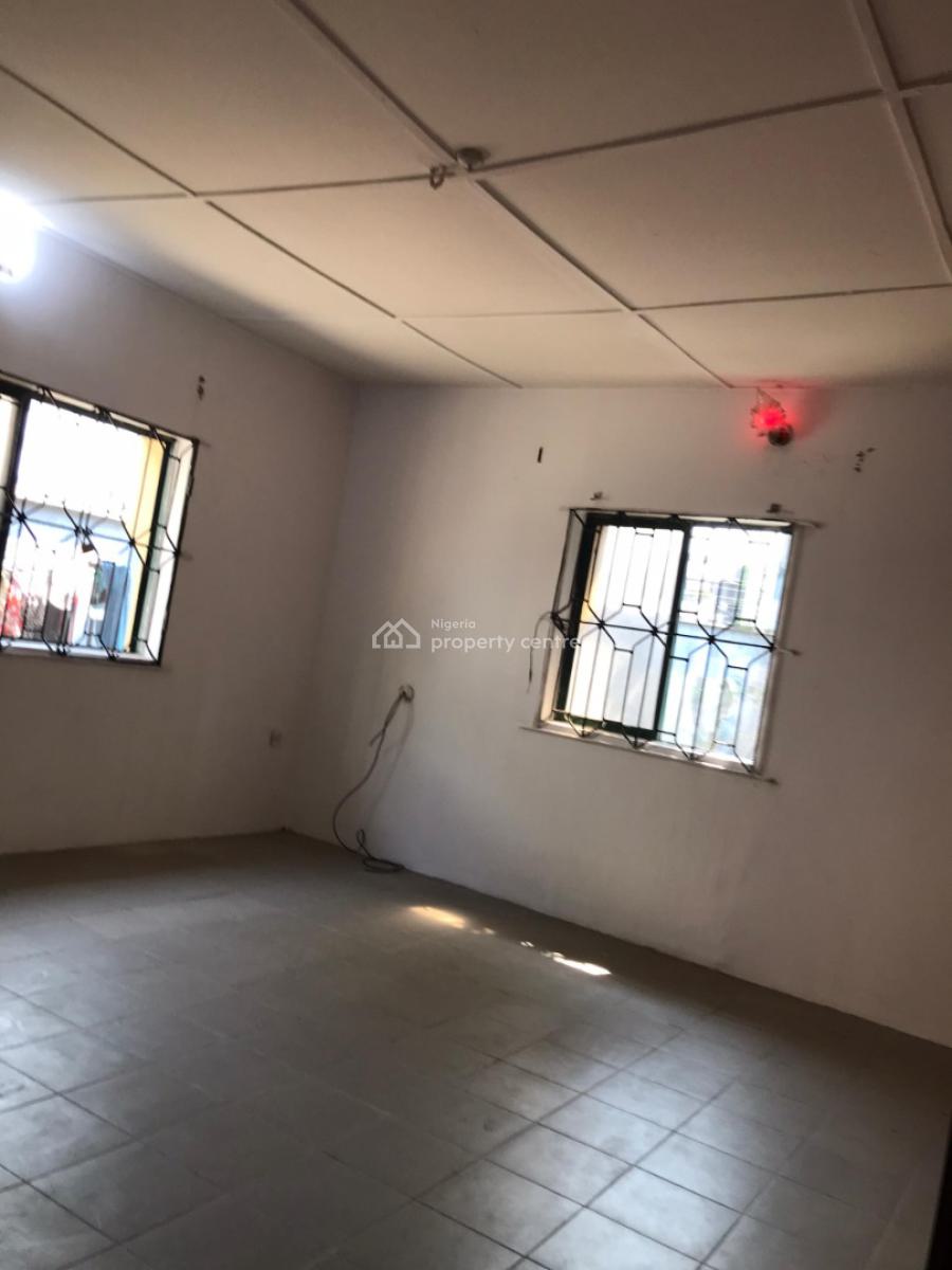 Specious 3 Bedroom Bungalow, Off Pinnacle, Lekki Phase 1, Lekki, Lagos, House for Rent