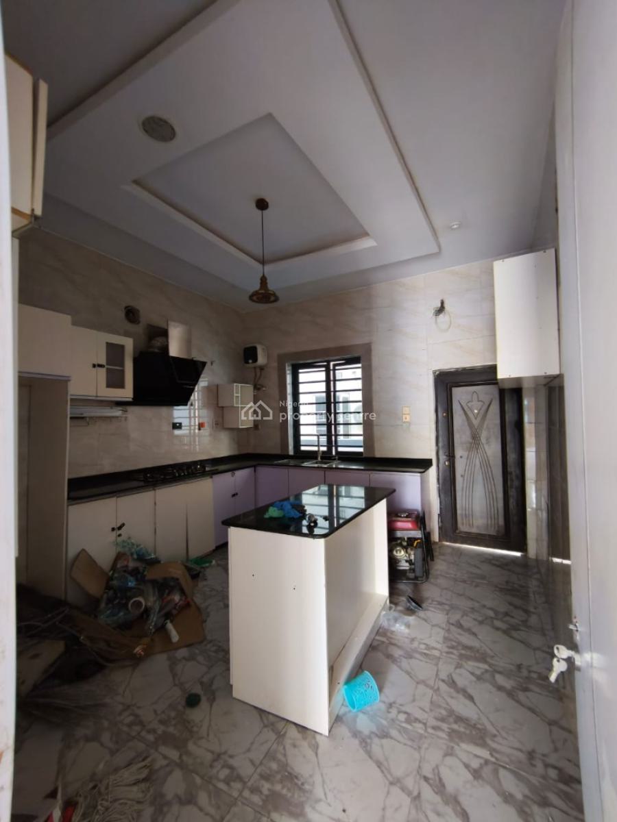 Lovely 4bedroom Semi Detached Duplex+ Boys Quarter, Chevron Lekki, Lekki, Lagos, Semi-detached Duplex for Rent