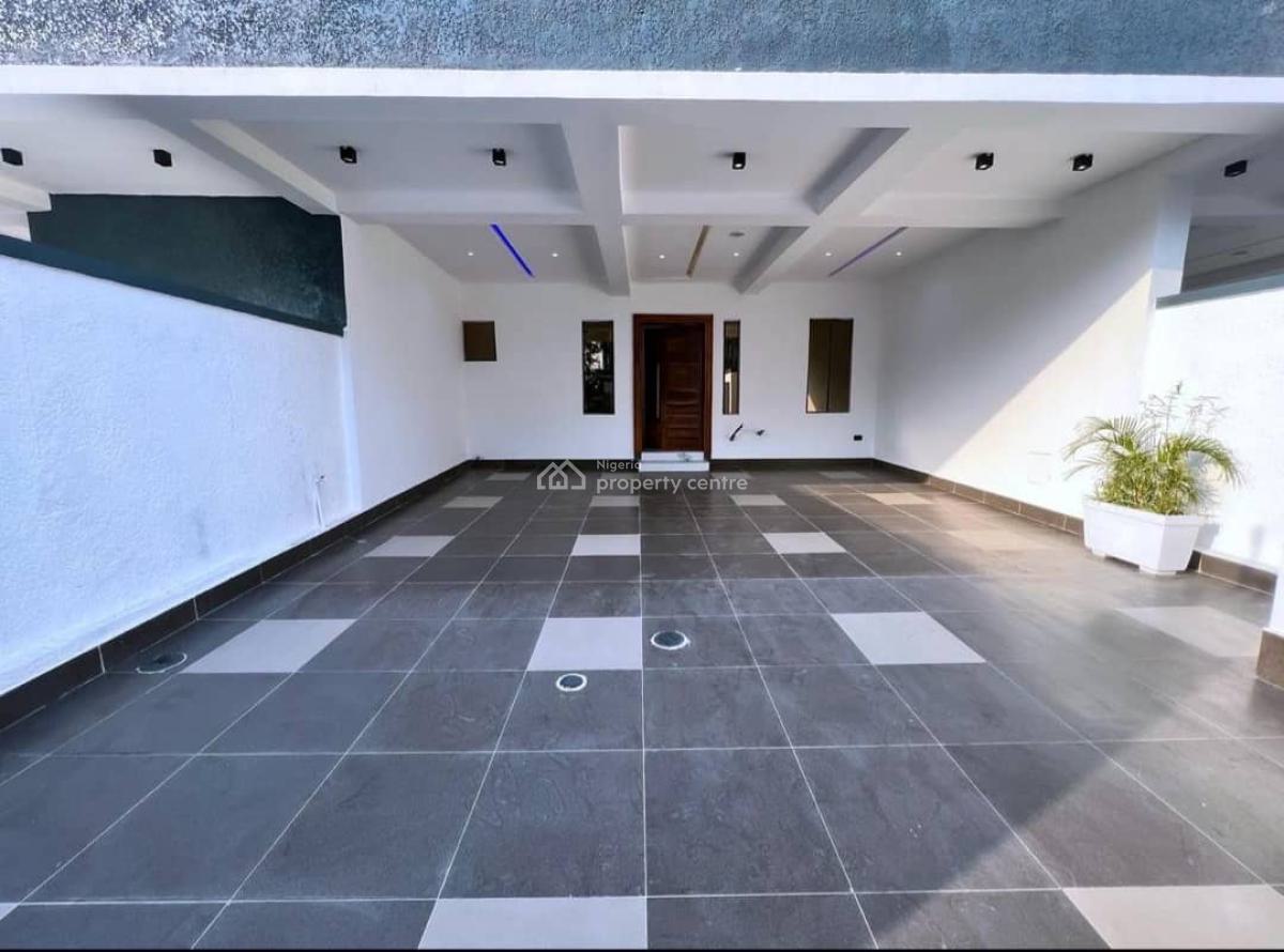 Contemporary Self Compound 4 Bedroom Terrace Duplex with Bq, Off Admiralty Way, Lekki Phase 1, Lekki, Lagos, Terraced Duplex for Sale