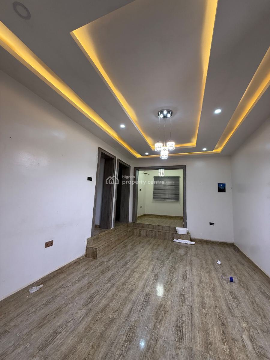 Lovely Built Standard 2 Bedroom Apartment with Excellent Facilities, Dawaki News Engineering Range View Estate, Dawaki, Gwarinpa, Abuja, Flat / Apartment for Rent