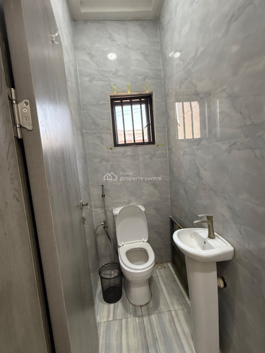 Lovely Built Standard 2 Bedroom Apartment with Excellent Facilities, Dawaki News Engineering Range View Estate, Dawaki, Gwarinpa, Abuja, Flat / Apartment for Rent