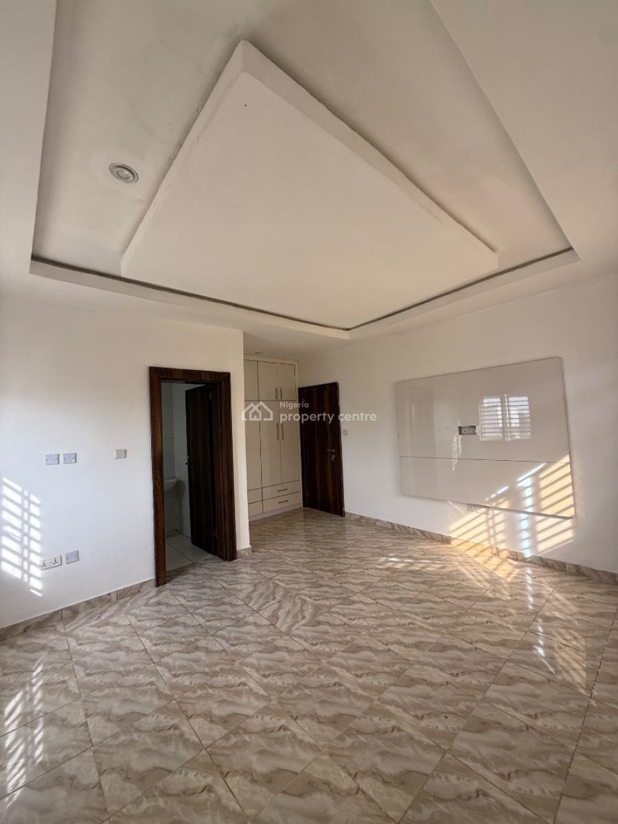 Standard 3 Bedroom Apartment 2nd Floor, Citec District Along Airport Junction By Major Oil Filling Station, Mbora (nbora), Abuja, Flat / Apartment for Rent