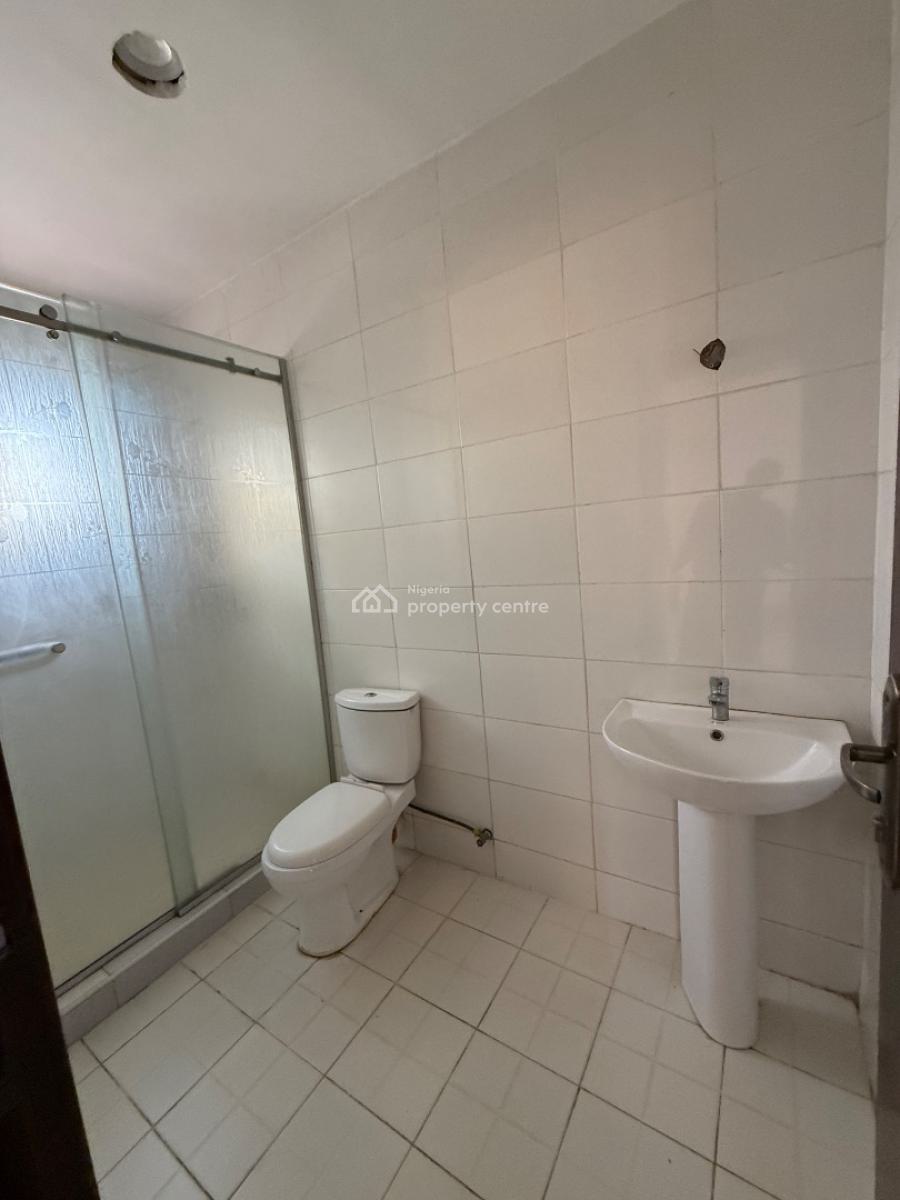 Standard 3 Bedroom Apartment 2nd Floor, Citec District Along Airport Junction By Major Oil Filling Station, Mbora (nbora), Abuja, Flat / Apartment for Rent