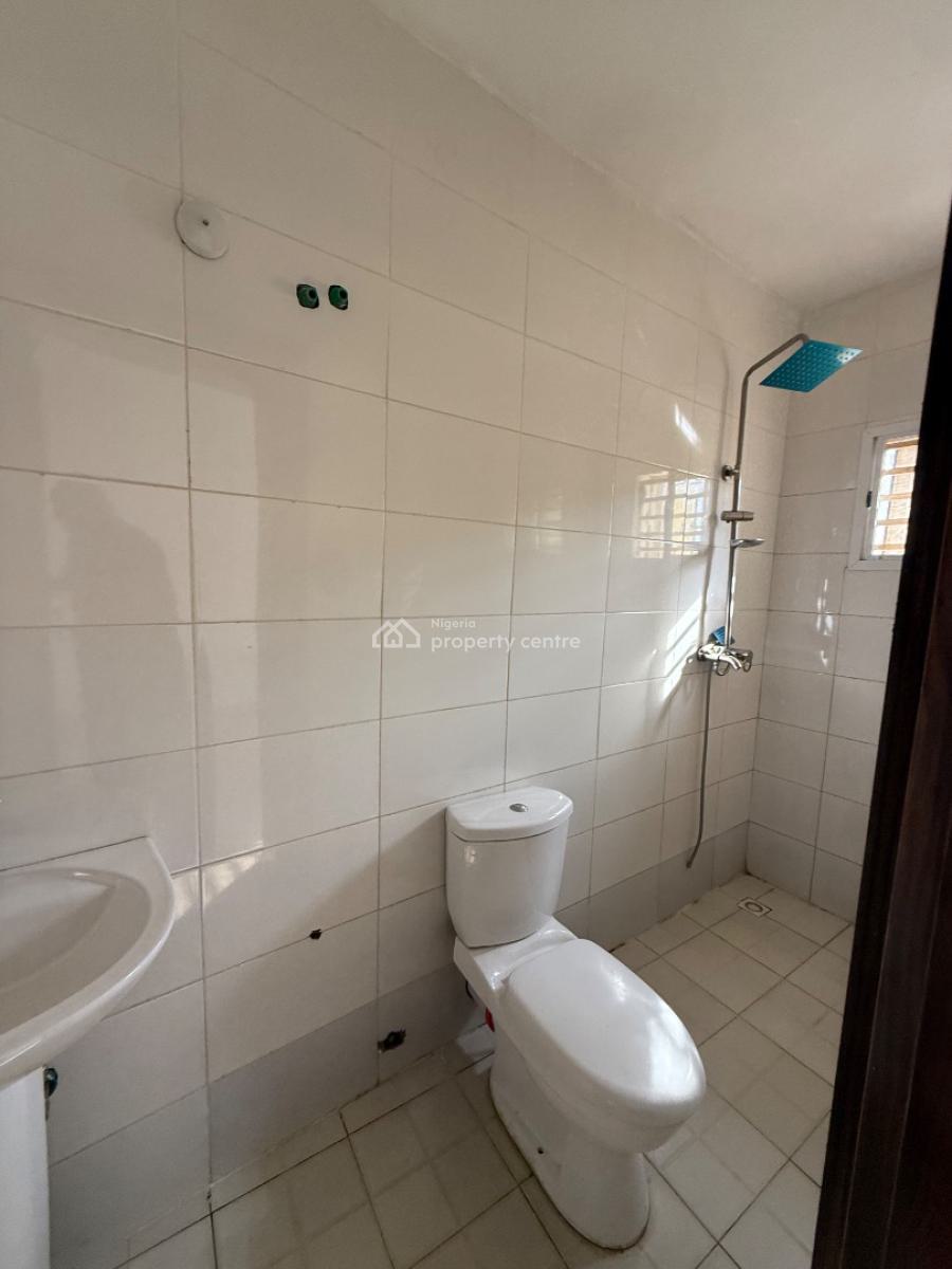 Standard 3 Bedroom Apartment 2nd Floor, Citec District Along Airport Junction By Major Oil Filling Station, Mbora (nbora), Abuja, Flat / Apartment for Rent
