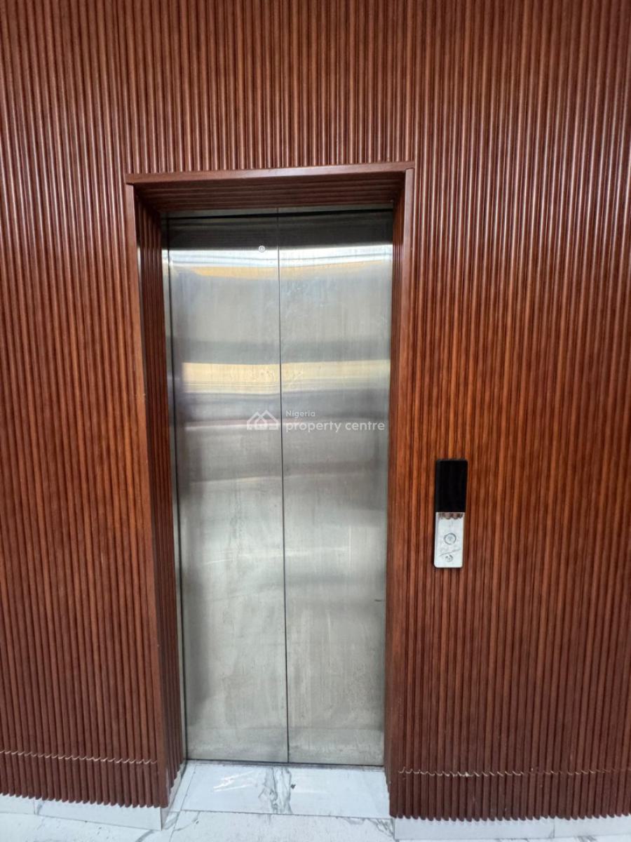 Aesthetically Pleasing 3 Bedroom Apartment  with  Pool, Elevator, Lekki Phase 1, Lekki, Lagos, Flat / Apartment for Sale