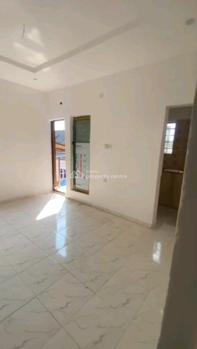 3 Units of Standard Spacious Self Contain,, Off Pedro Road, Palmgrove, Shomolu, Lagos, Self Contain (single Rooms) for Rent