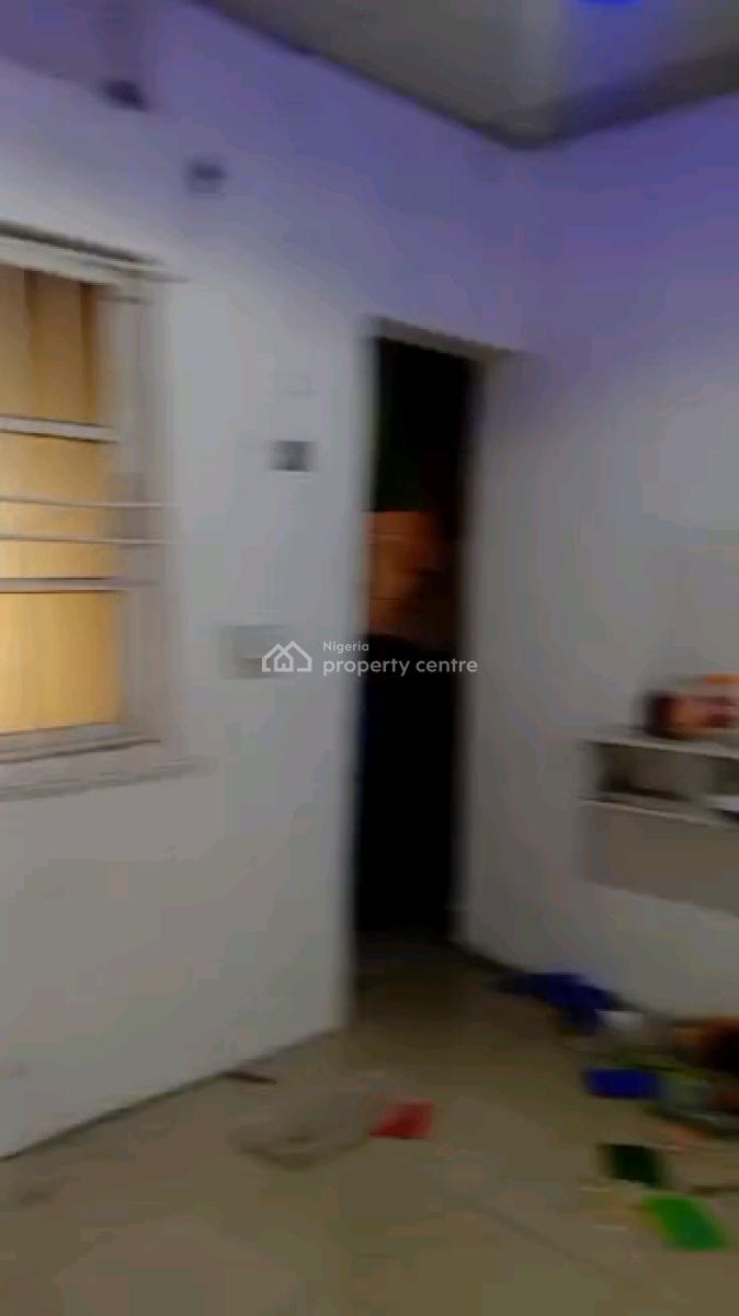 Standard and Executive Mini Flat, Onike, Yaba, Lagos, Mini Flat (room and Parlour) for Rent