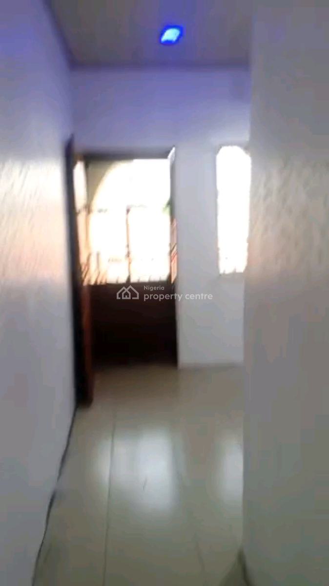 Standard and Executive Mini Flat, Onike, Yaba, Lagos, Mini Flat (room and Parlour) for Rent