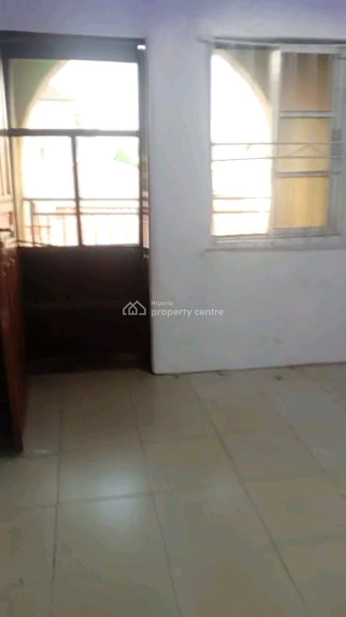 Standard and Executive Mini Flat, Onike, Yaba, Lagos, Mini Flat (room and Parlour) for Rent