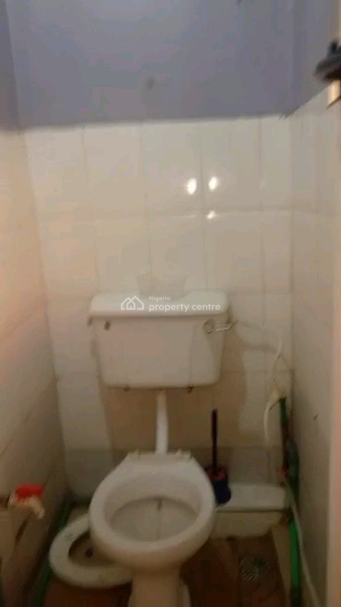 Standard and Executive Mini Flat, Onike, Yaba, Lagos, Mini Flat (room and Parlour) for Rent