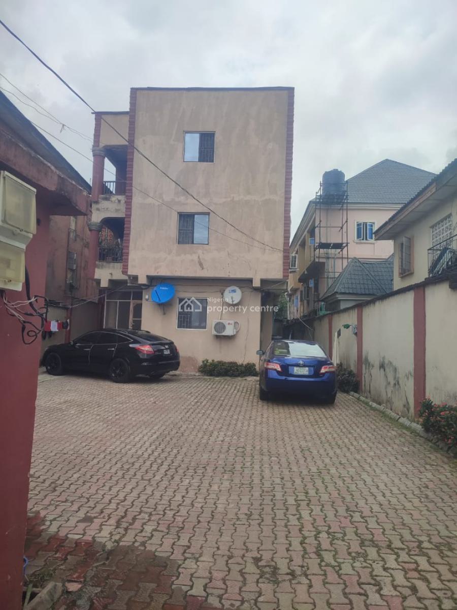 Block of 9 Flats, Onike, Yaba, Lagos, Block of Flats for Sale