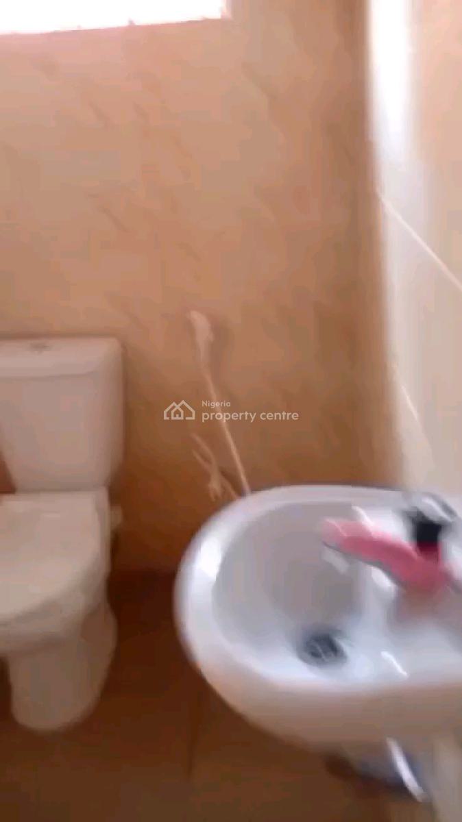 Decent 3  Bedroom Ground Flat All Rooms Ensuite, Off Ayodele Okeowo, Soluyi, Gbagada, Lagos, Flat / Apartment for Rent