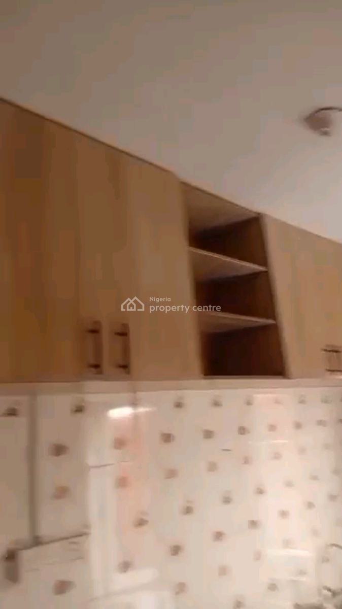 Decent 3  Bedroom Ground Flat All Rooms Ensuite, Off Ayodele Okeowo, Soluyi, Gbagada, Lagos, Flat / Apartment for Rent