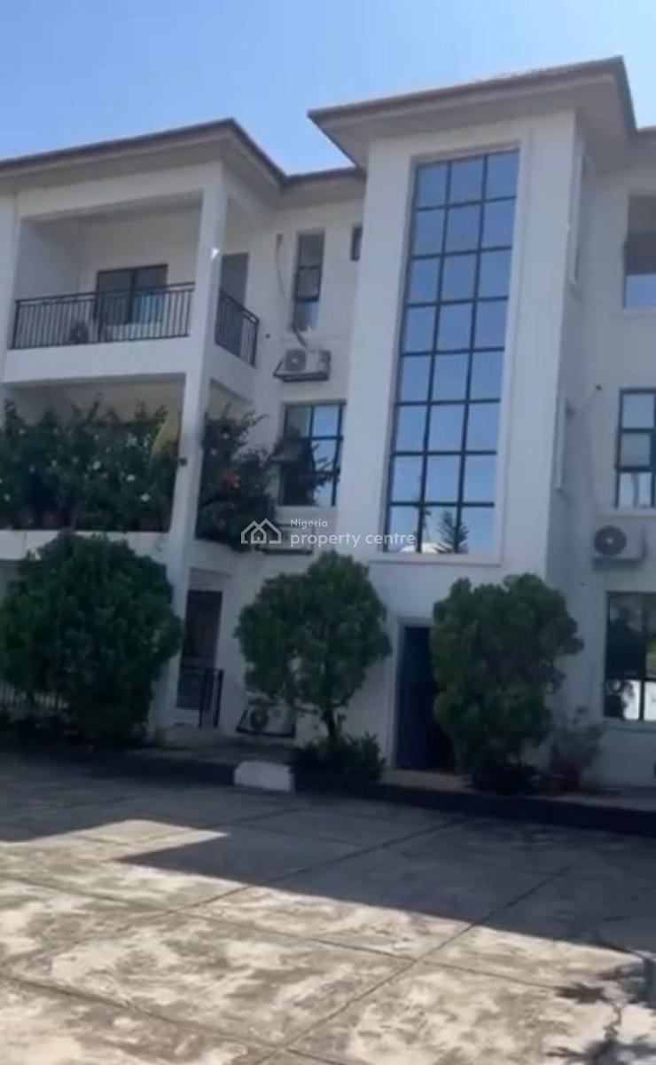 Luxury 2 Units of 3 Bedroom Apartment with Bq, Lekki Phase 1, Lekki, Lagos, Flat / Apartment for Rent