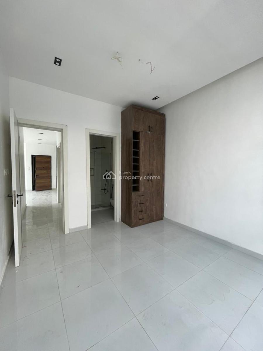 Brand New 2 Bedroom Apartment, Ologolo, Lekki, Lagos, Flat / Apartment for Rent