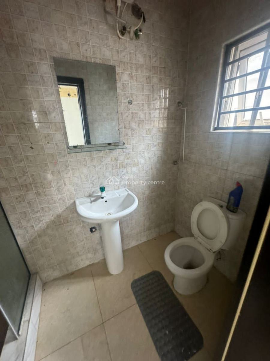 1 Bedroom Mini Flat Upstairs, Ikota, Lekki, Lagos, Mini Flat (room and Parlour) for Rent