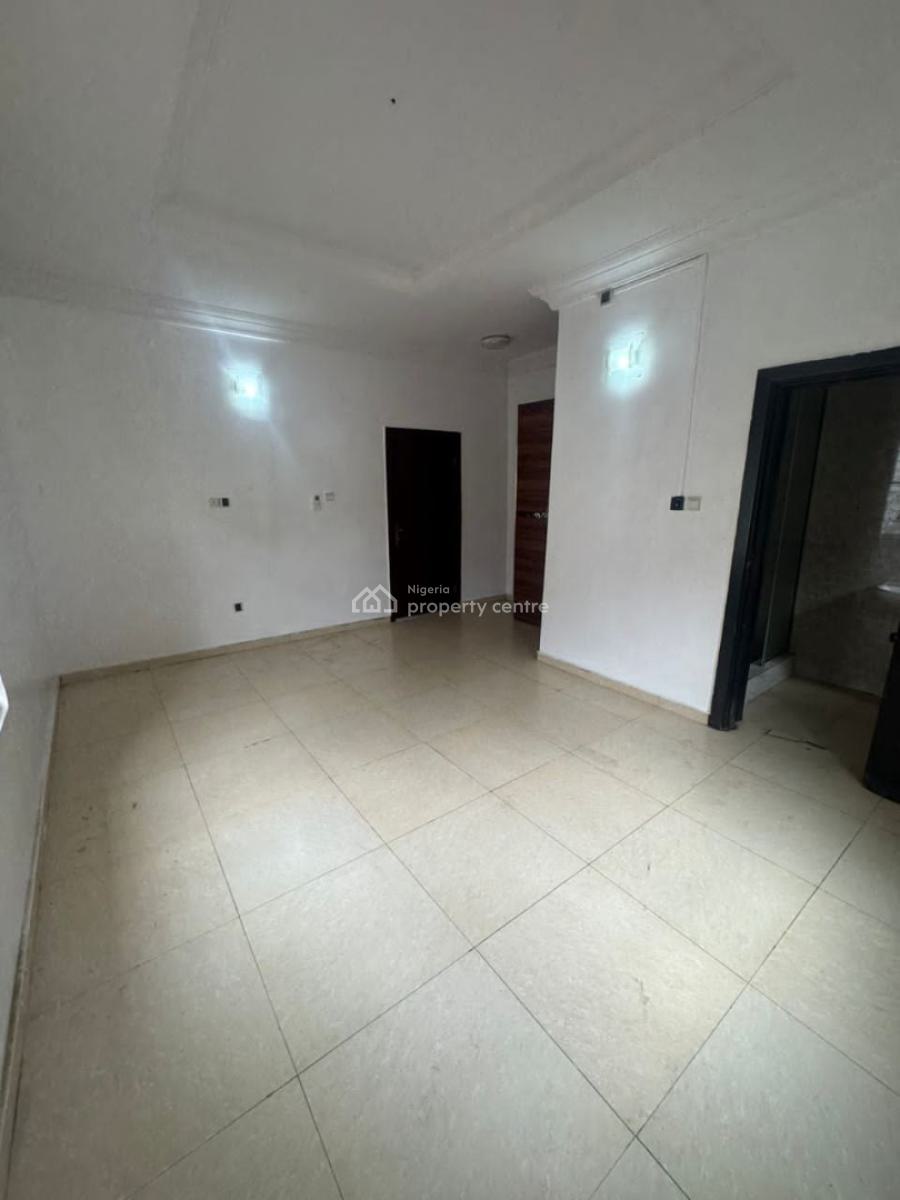 1 Bedroom Mini Flat Upstairs, Ikota, Lekki, Lagos, Mini Flat (room and Parlour) for Rent