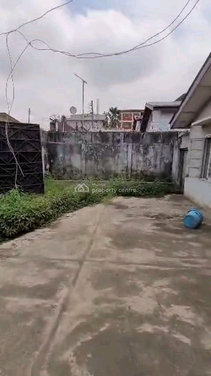 a Bungalow on a Full Plot of Land, Mutairu Street, Pedro, Gbagada, Lagos, Detached Bungalow for Sale