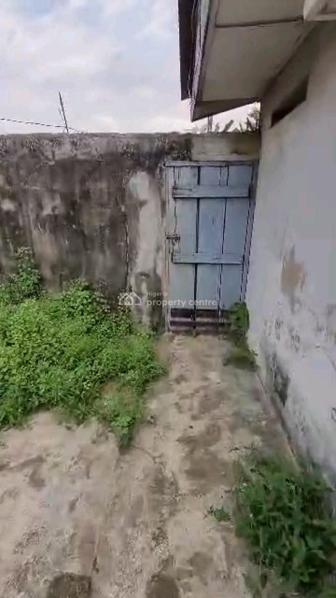 a Bungalow on a Full Plot of Land, Mutairu Street, Pedro, Gbagada, Lagos, Detached Bungalow for Sale