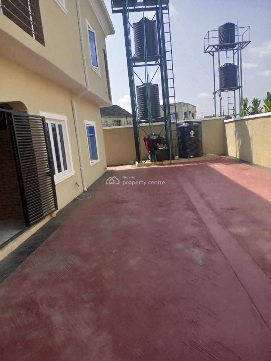 2 Bedrom Flat Available, 24 Newtown Estate, Ogombo, Ajah, Lagos, Flat / Apartment for Rent