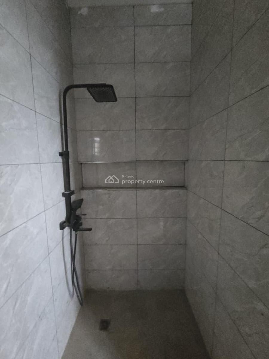 Gorgeous 2 Bedroom Apartment with a Bq, Ologolo, Lekki, Lagos, House for Sale