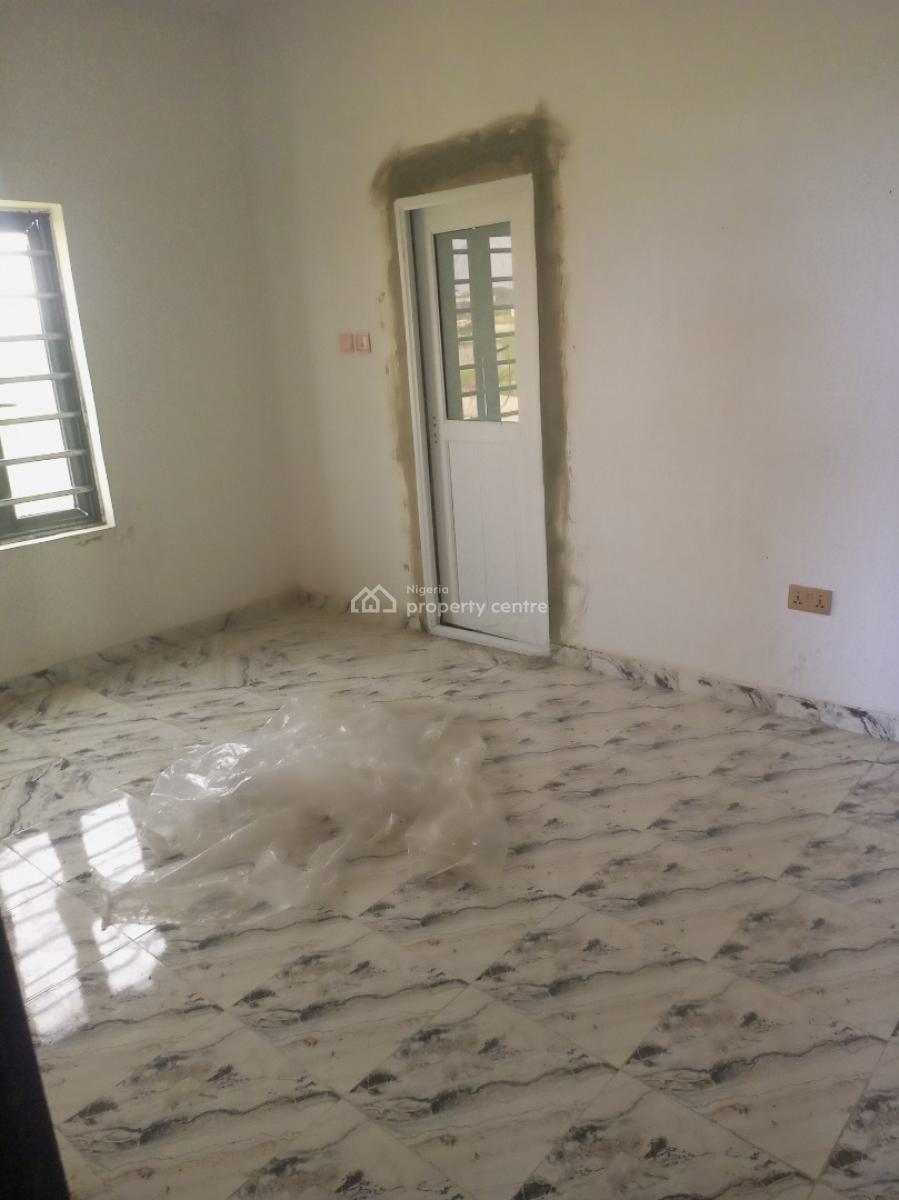 3 Bedroom Available, Peace Land Estate, Ogombo, Ajah, Lagos, Flat / Apartment for Rent
