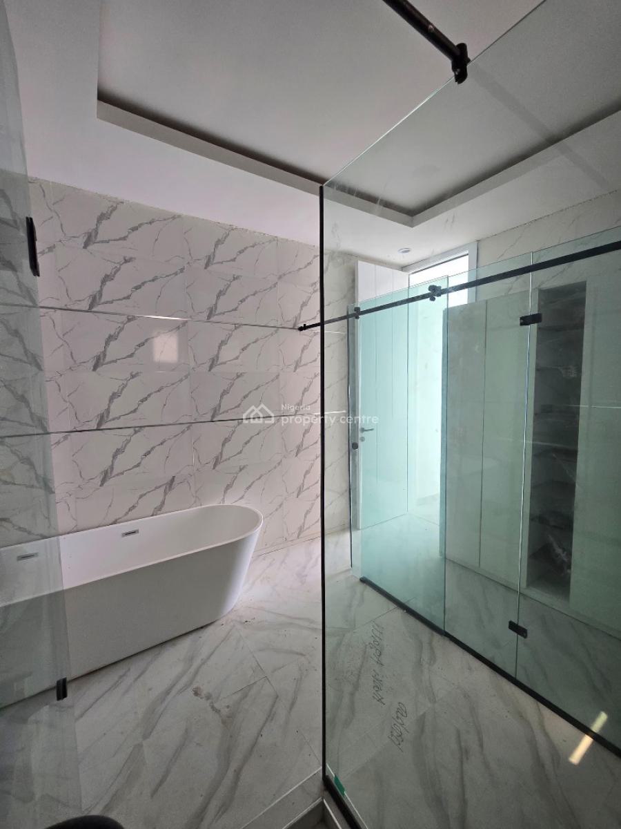 Stunning 5 Bedroom Duplex with with a Bq, Ologolo, Lekki, Lagos, House for Sale