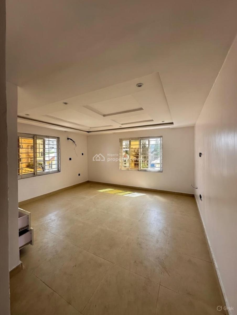 Luxury 3 Bedroom Apartment, Lekki Phase 1, Lekki, Lagos, Block of Flats for Sale
