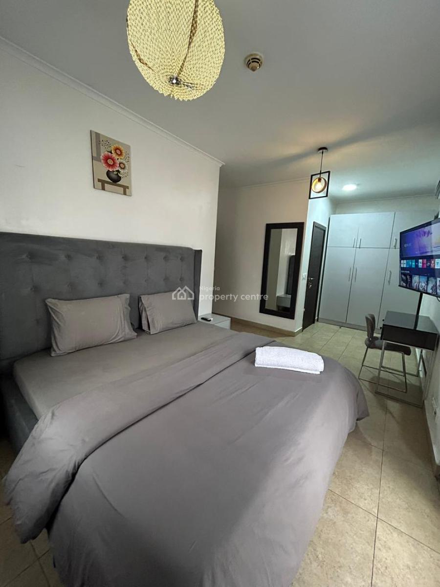 3 Bedroom Apartment with Swimming Pool and Gym, Oniru, Victoria Island (vi), Lagos, Flat / Apartment Short Let