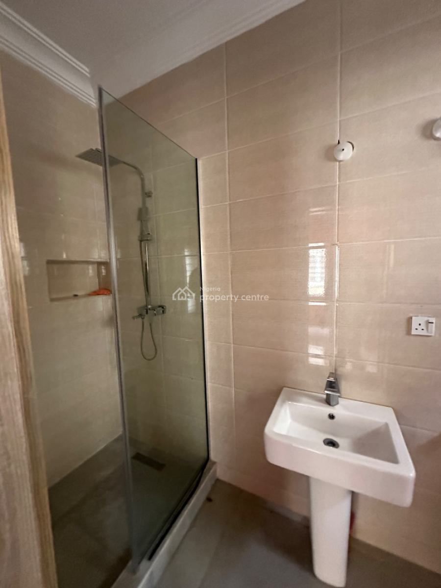 Fully Serviced 6 Bedroom House, Western Foreshore Estate, By Pinnock Beach Estate, Osapa, Lekki, Lagos, Detached Duplex for Rent