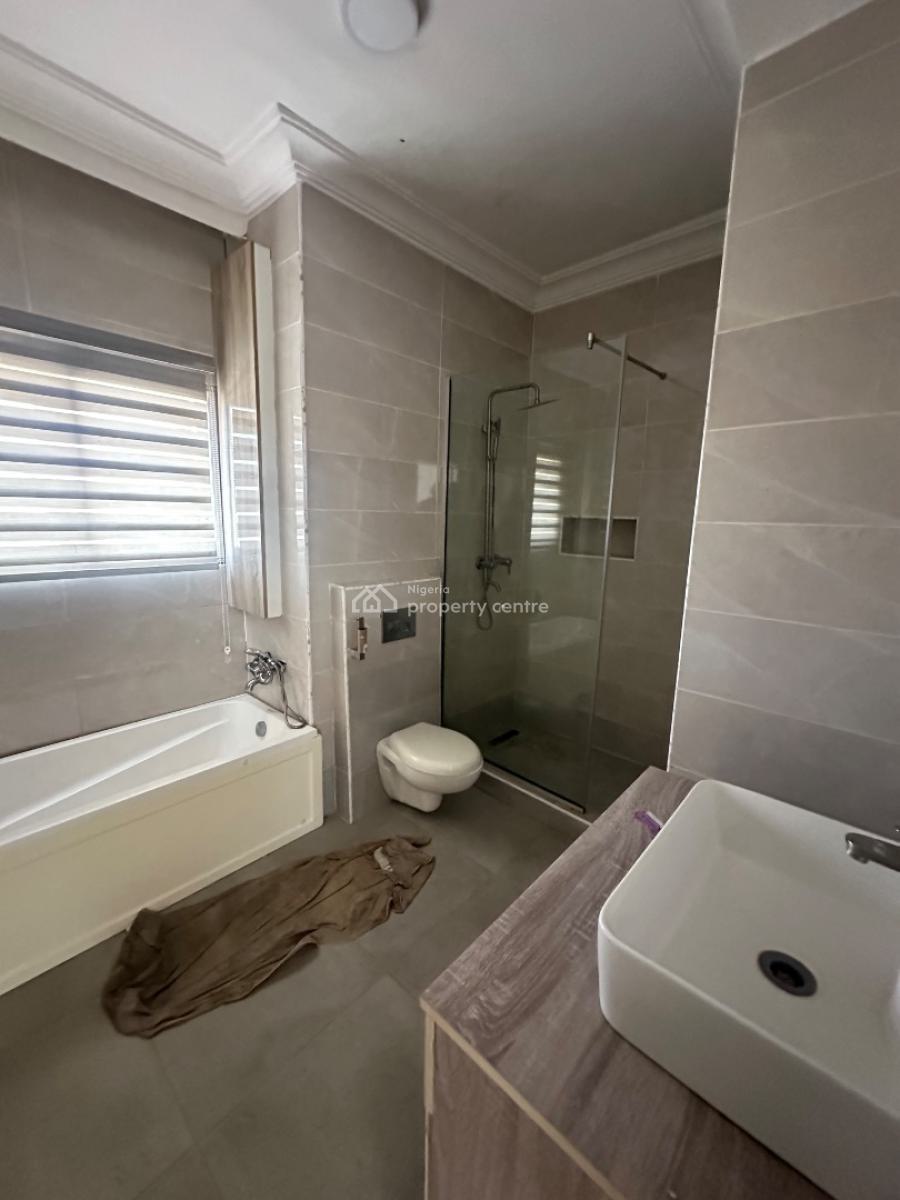 Fully Serviced 6 Bedroom House, Western Foreshore Estate, By Pinnock Beach Estate, Osapa, Lekki, Lagos, Detached Duplex for Rent