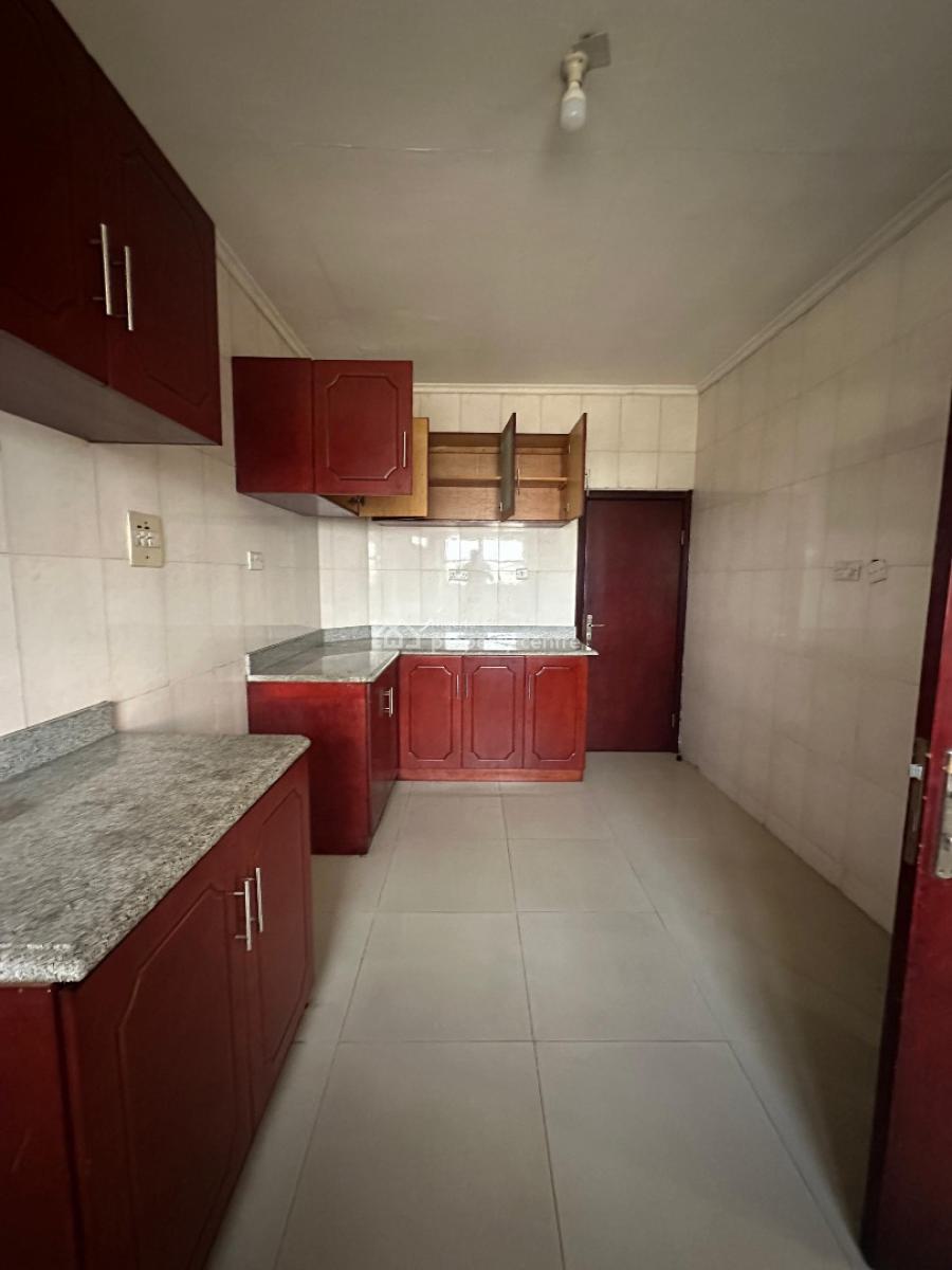 Spacious 3 Bedroom Apartment with a Room Bq, Bourdillon Court Estate, Chevron Drive, Osapa, Lekki, Lagos, Flat / Apartment for Sale