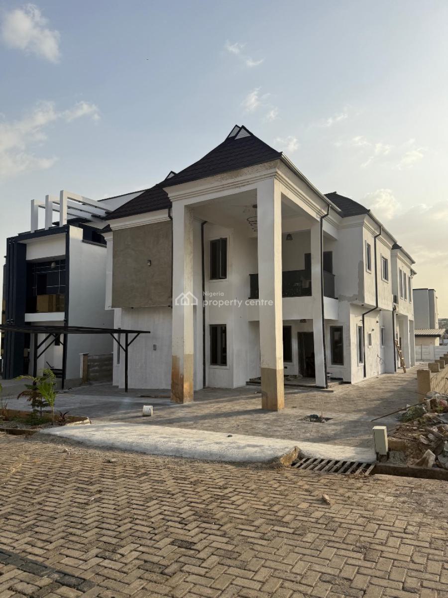 Modern 4-bedroom Duplex with Self-contained, Engr. Lere Adigun Gra, Ibadan, Oyo, Detached Bungalow for Sale