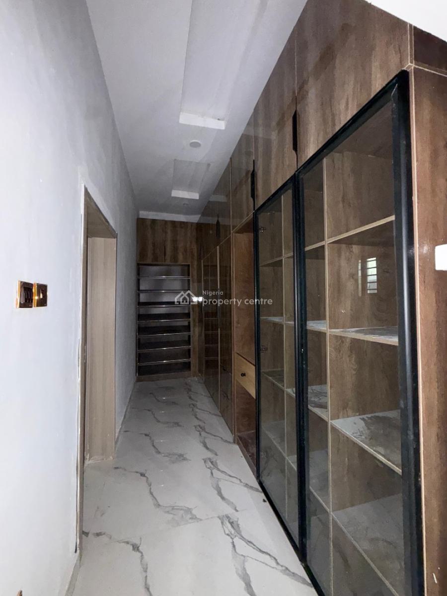 Modern 4-bedroom Duplex with Self-contained, Engr. Lere Adigun Gra, Ibadan, Oyo, Detached Bungalow for Sale